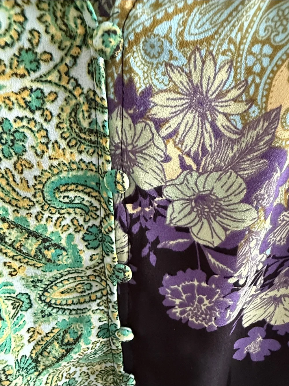 Rose & Olive Green Paisley & Floral Mixed-Print Boho Blouse - Picture 4 of 8